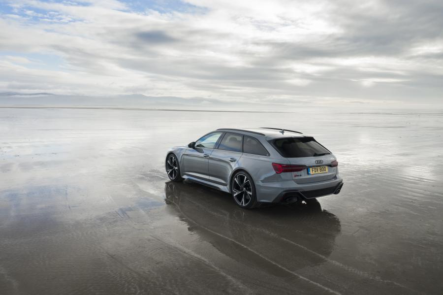  Audi RS6 Avant (C8) 2020 года  (UK) (фото 12 из 150)